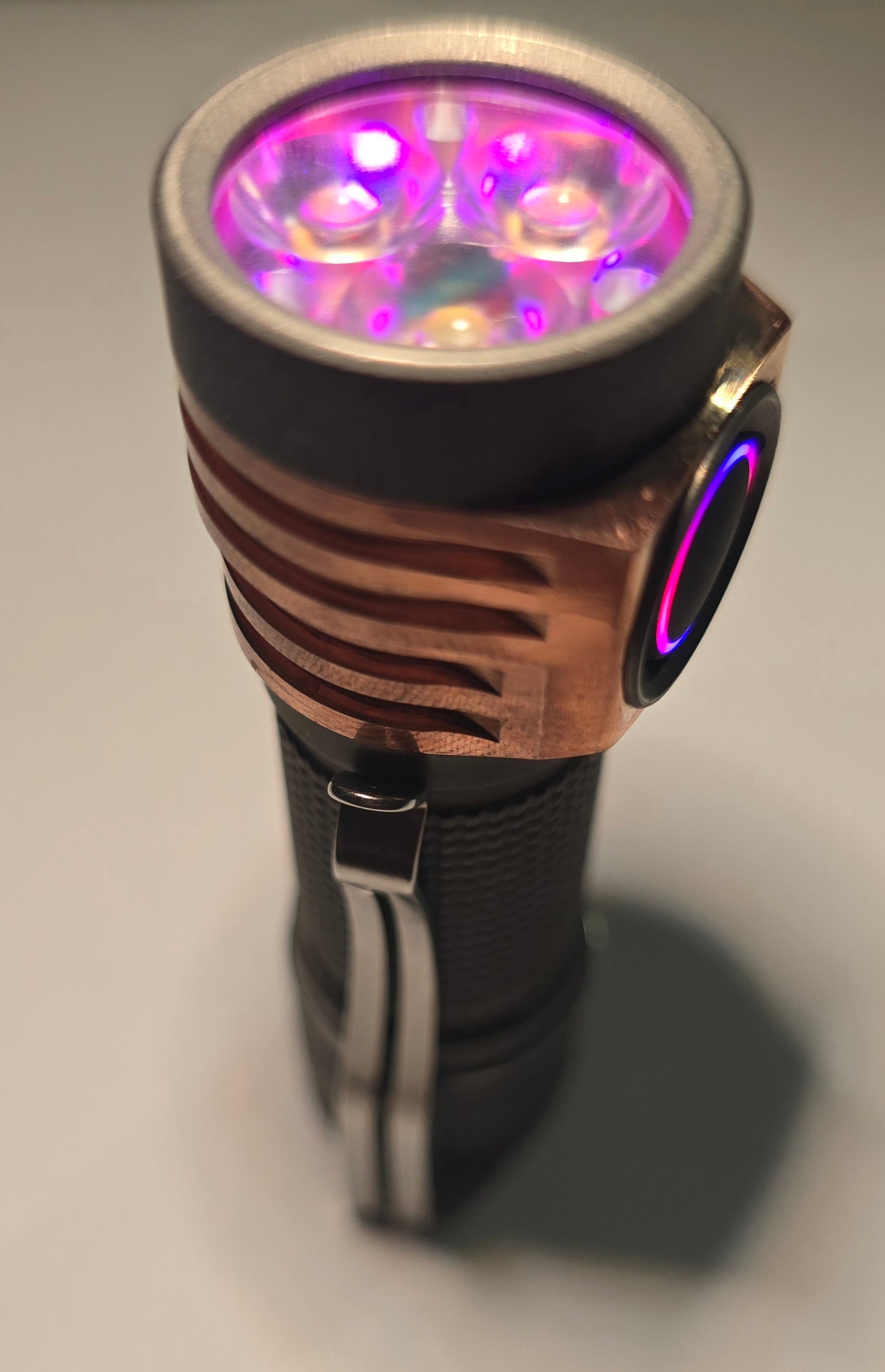 Emisar D3AA Titanium 14500/AA LED Flashlight