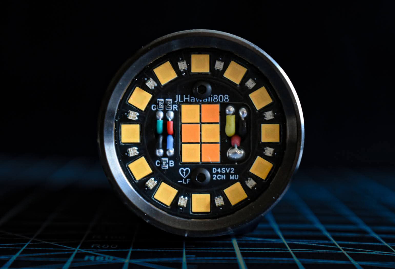 Emisar D4SV2 18 x LED Mule 2 Channel Tint Ramp *CUSTOM BUILT-TO-ORDER*