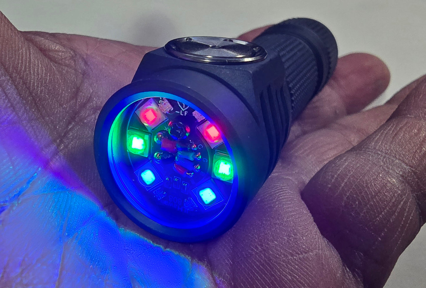 Emisar D3AA AA/14500 Premium Compact LED Flashlight *CUSTOM BUILT-TO-ORDER*