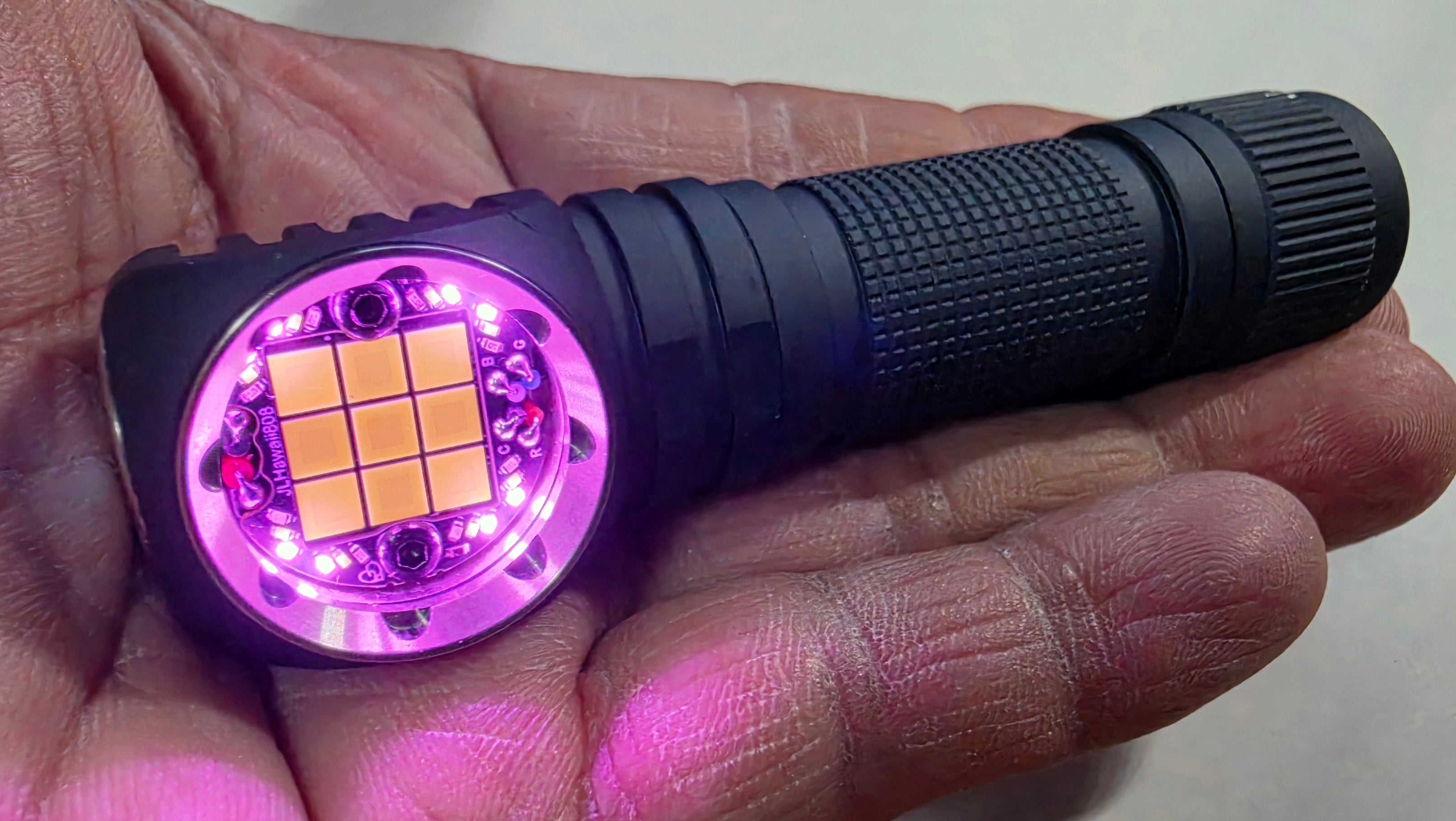 イトウテルミー Emisar DW3AA 