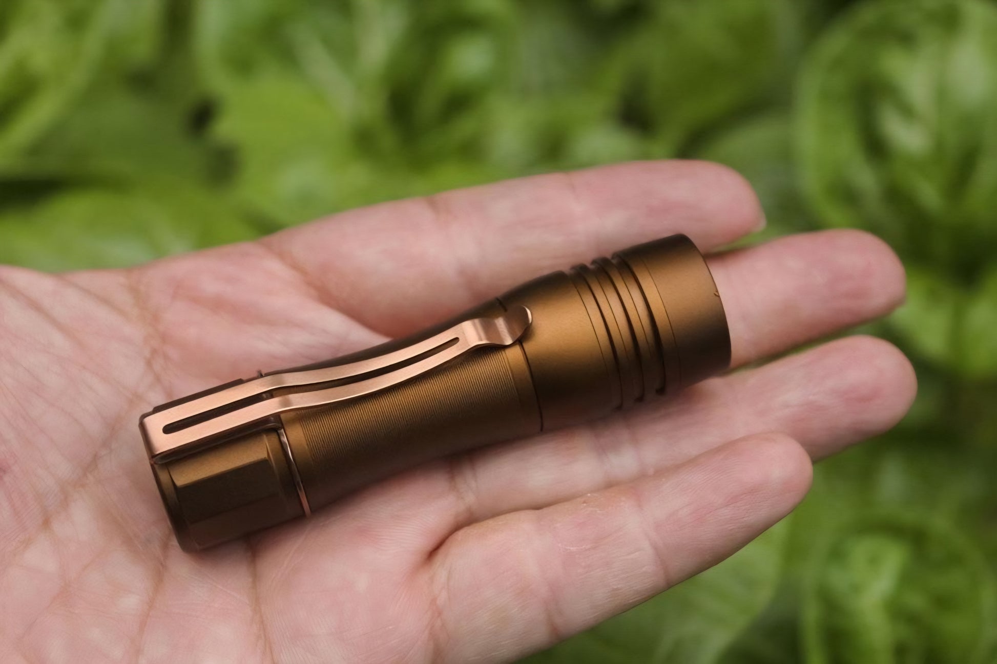 Noctigon KR1AA v1 14500/AA Custom LED Flashlight