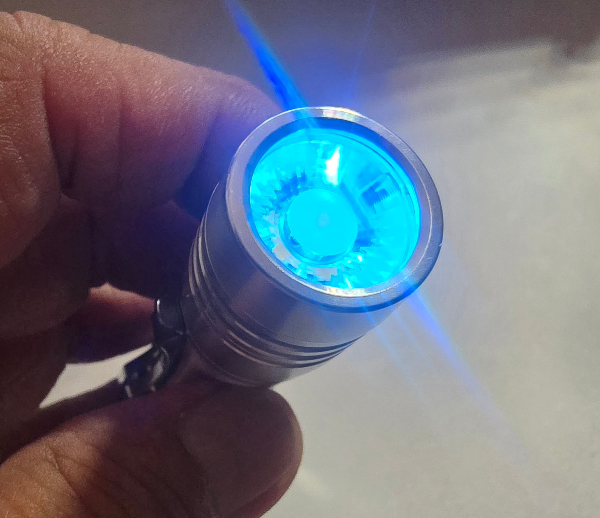 Noctigon KR1AA v1 14500/AA Custom LED Flashlight