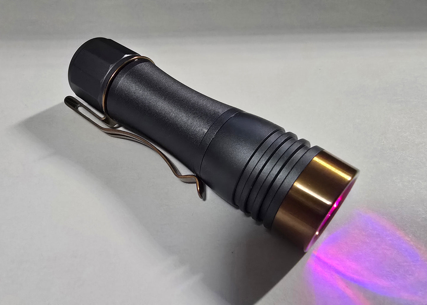Noctigon KR1AA v1 14500/AA Custom LED Flashlight