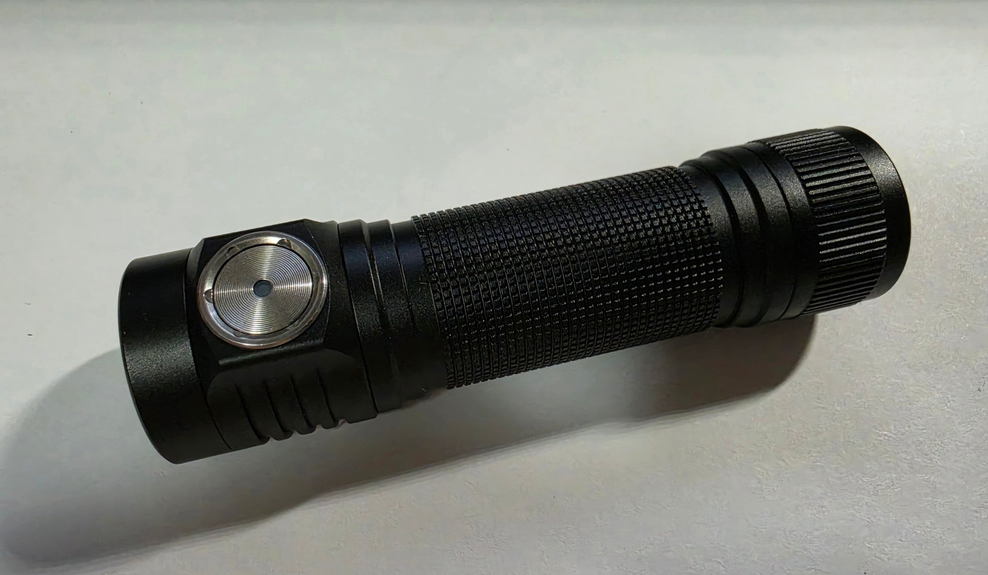 Emisar D4K 5050SMD 2-Channel High Power Led Flashlight BLACK