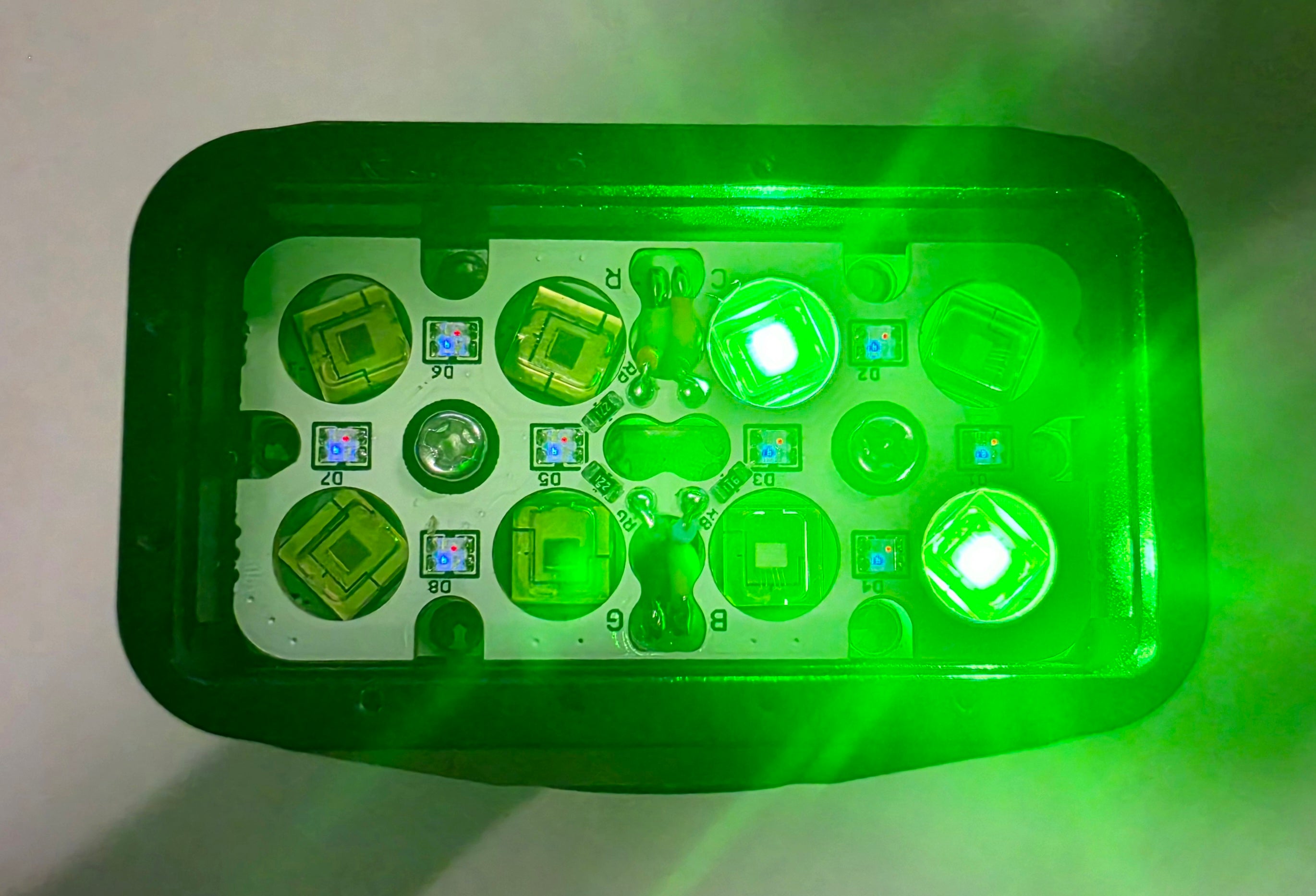 Emisar DT8K 3-CH 3CH 3535/5050SMD High Power LED Flashlight