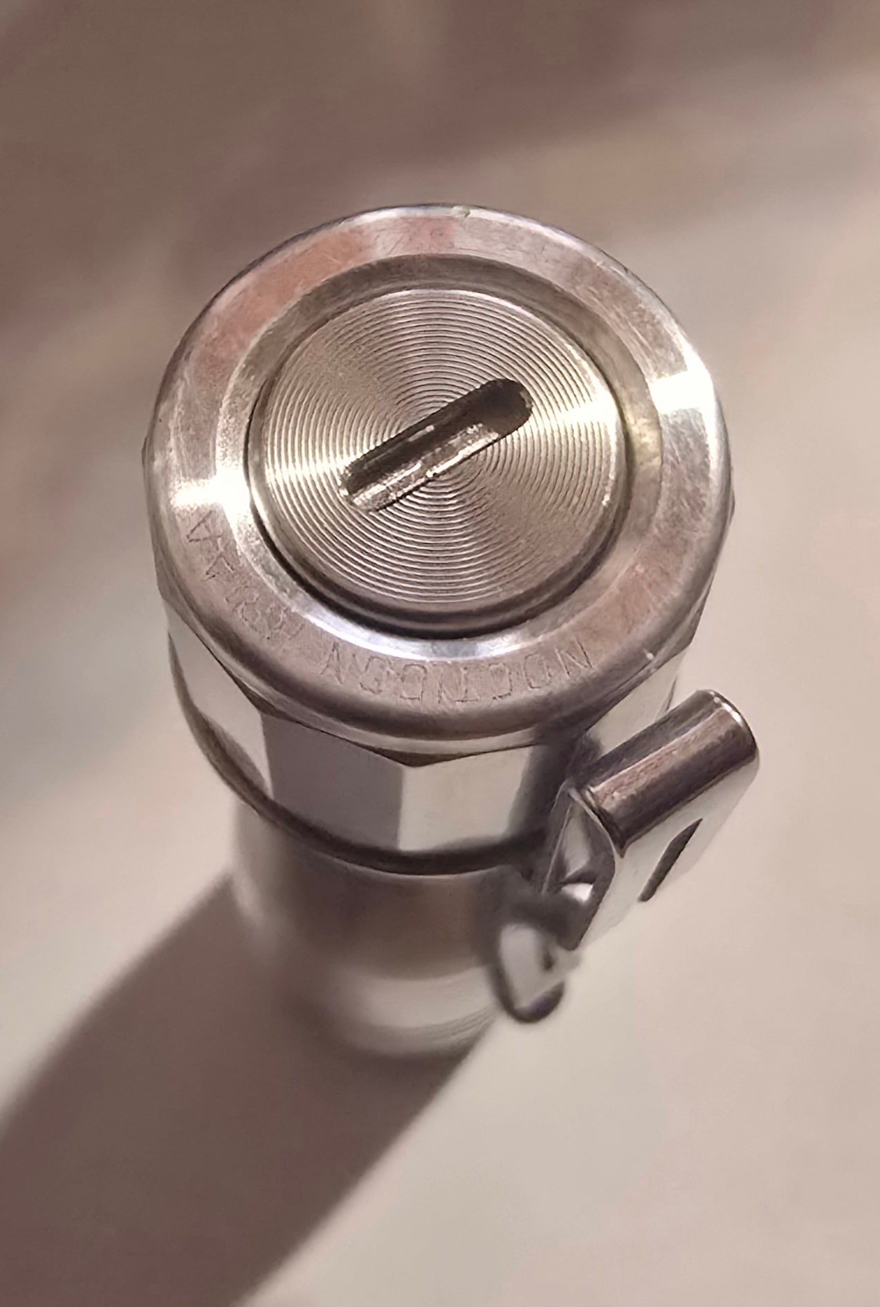 Noctigon KR1AA v1 14500/AA Custom LED Flashlight