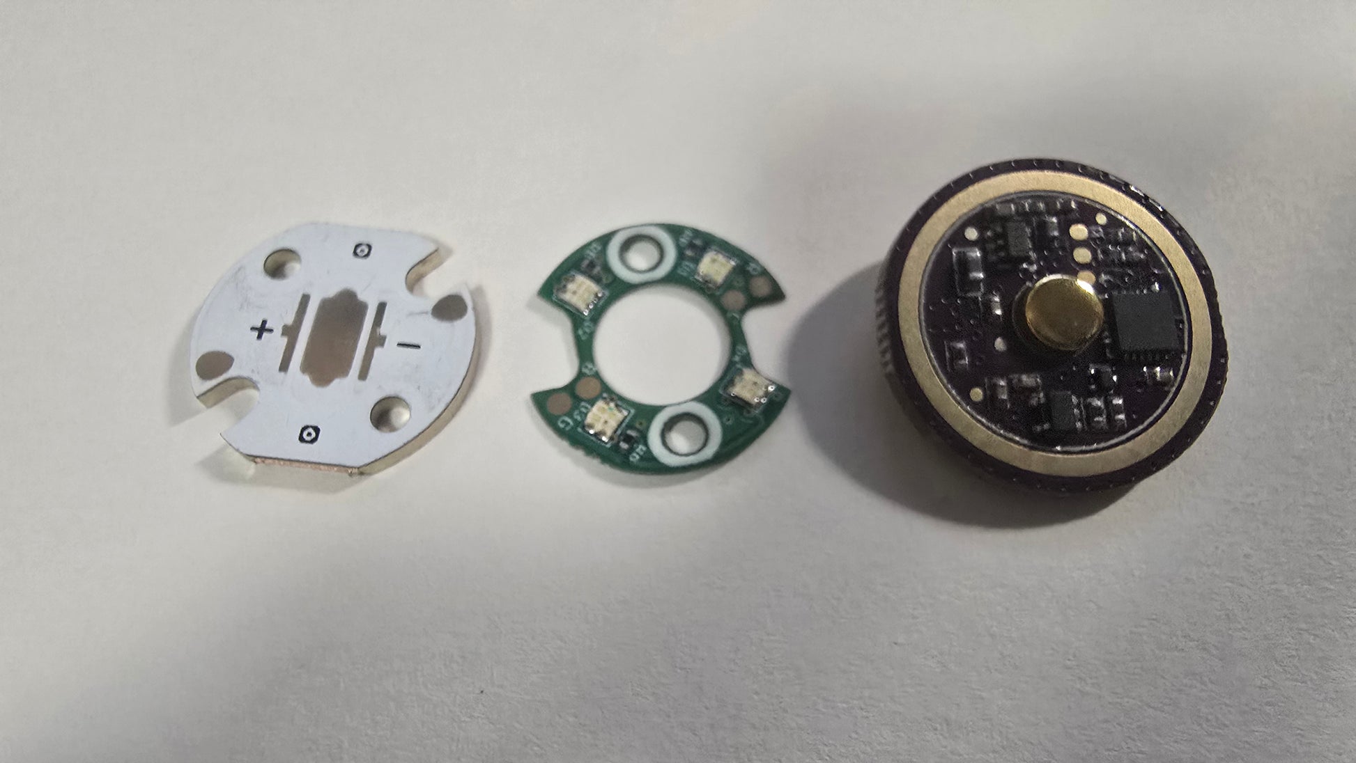 Noctigon KR1AA v1 14500/AA Custom LED Flashlight