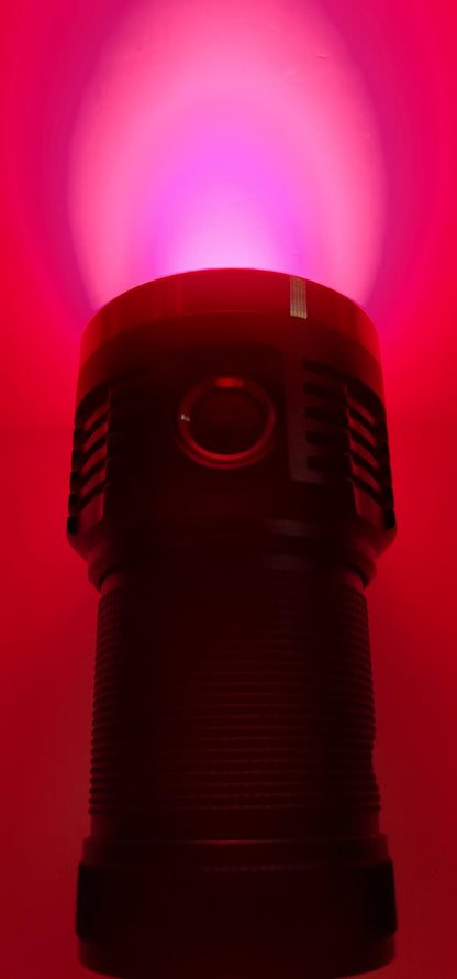 Emisar D18 18 x SST-20 660nm Deep Red High Power LED Flashlight