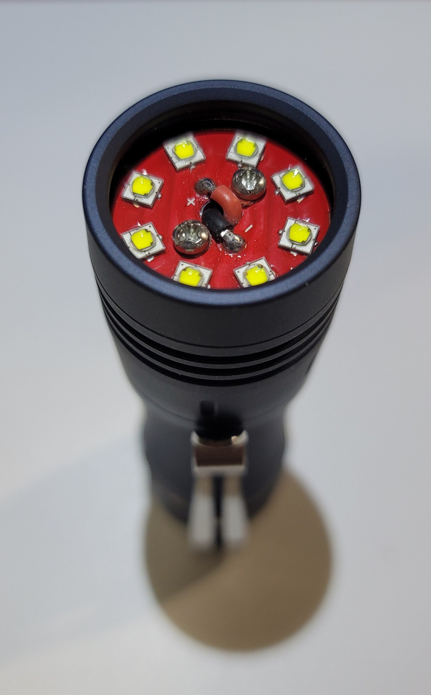 Noctigon KR4 Mule LED Flashlight CUSTOM "BUILT-TO-ORDER" GRAY