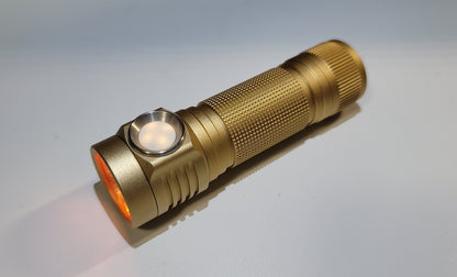 Emisar D4v2 Quad Nichia 219b High CRI LED Flashlight SAND