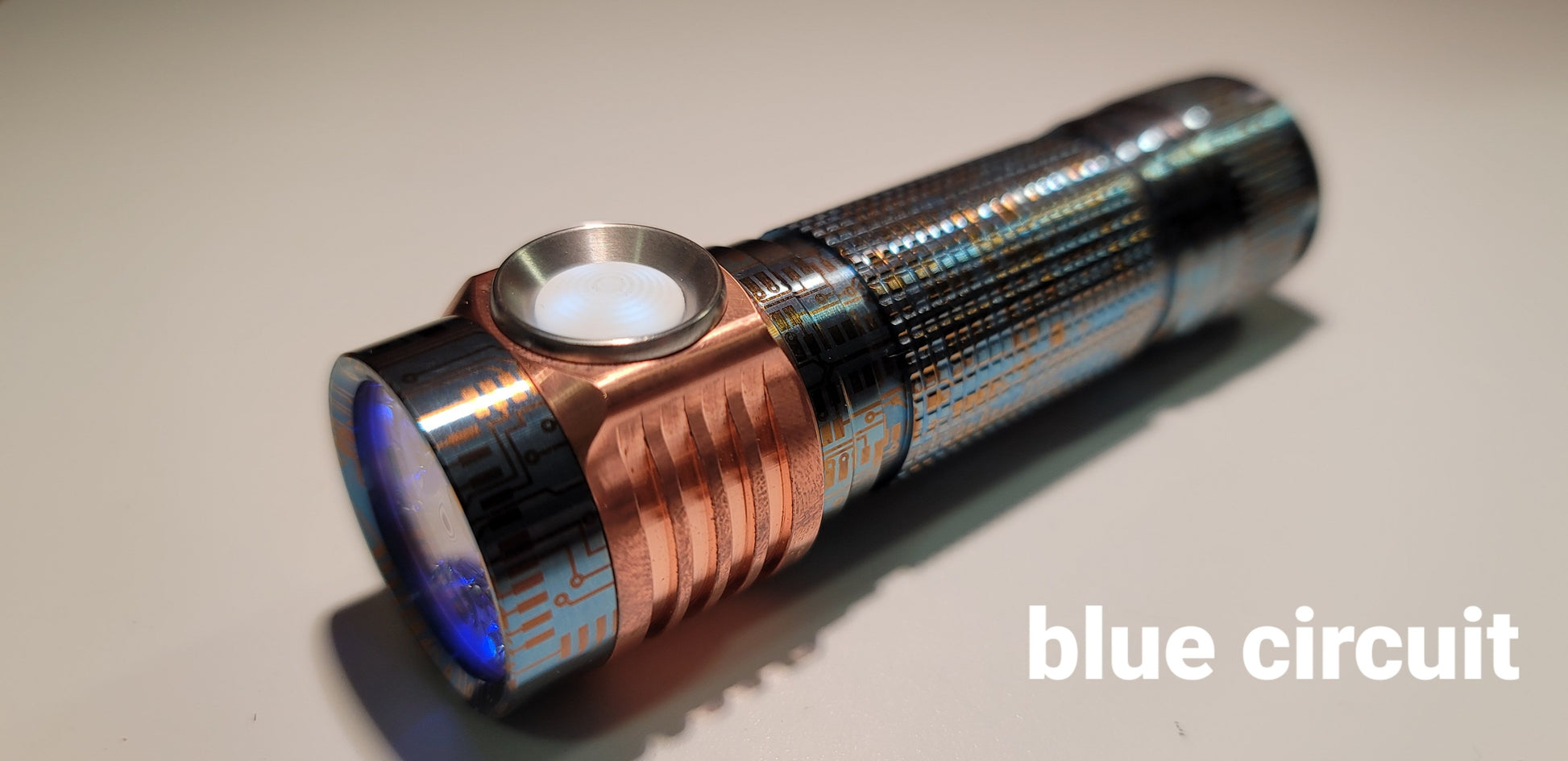 Emisar D4v2 Titanium Blue Circuit Cree XP-L HI 4300 Lumens Led Flashlight