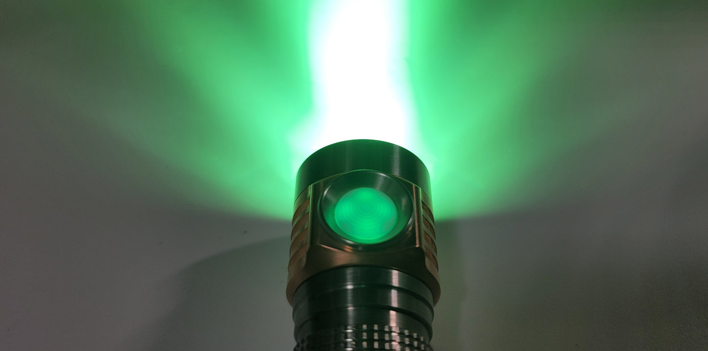 Emisar D4v2 Titanium Osram W2 Green High Power LED Flashlight