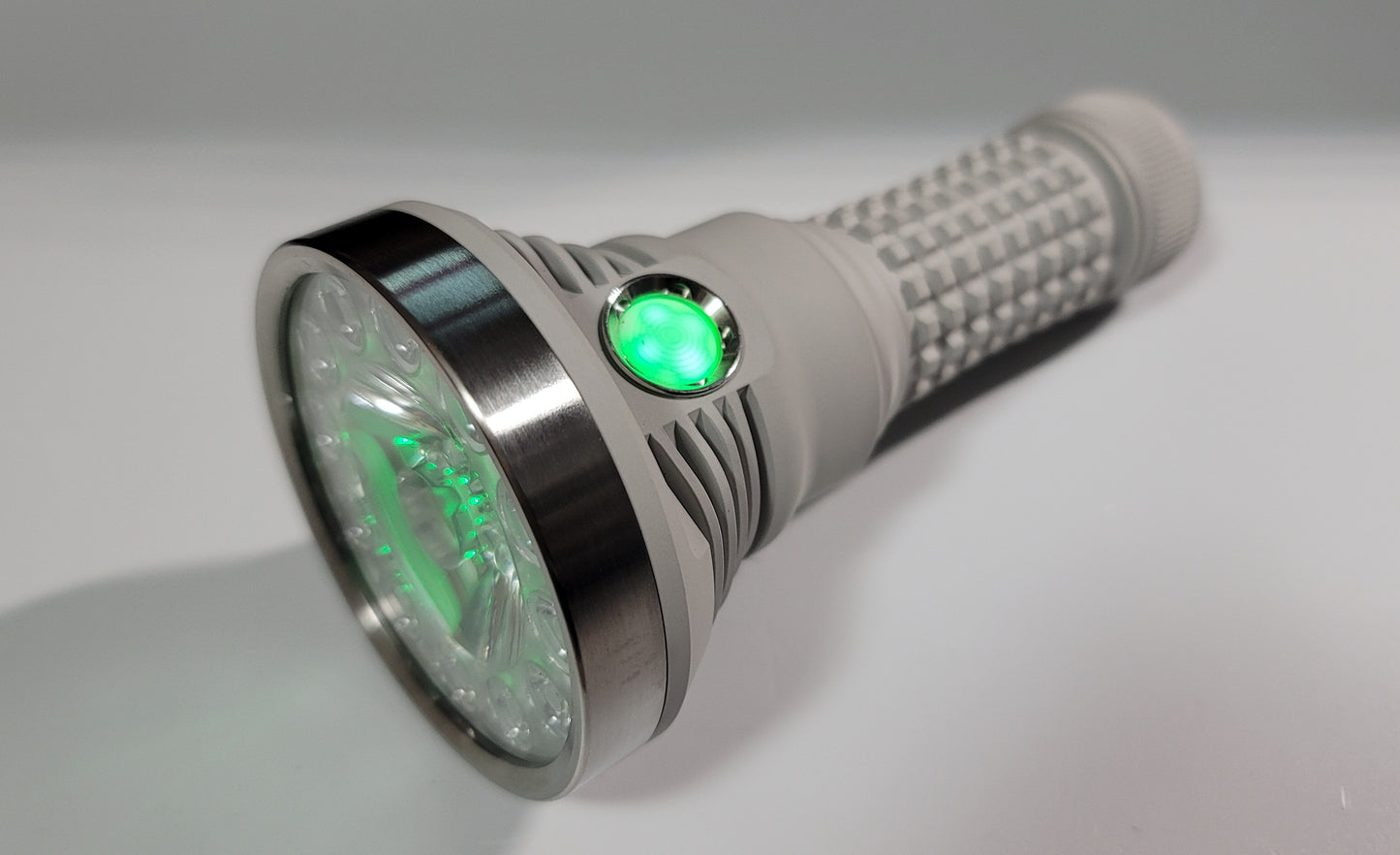 Noctigon DM1.12 Throw + Flood 21700 & 26800 LED Flashlight