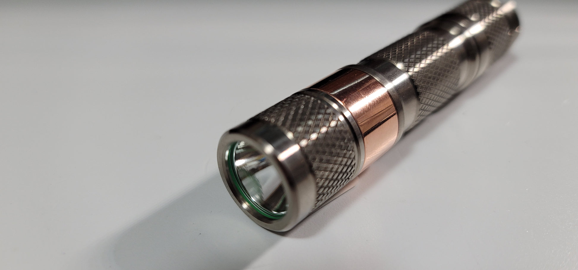 Lumintop Tool AA Titanium 2.0 Nichia 519a 5700k Custom