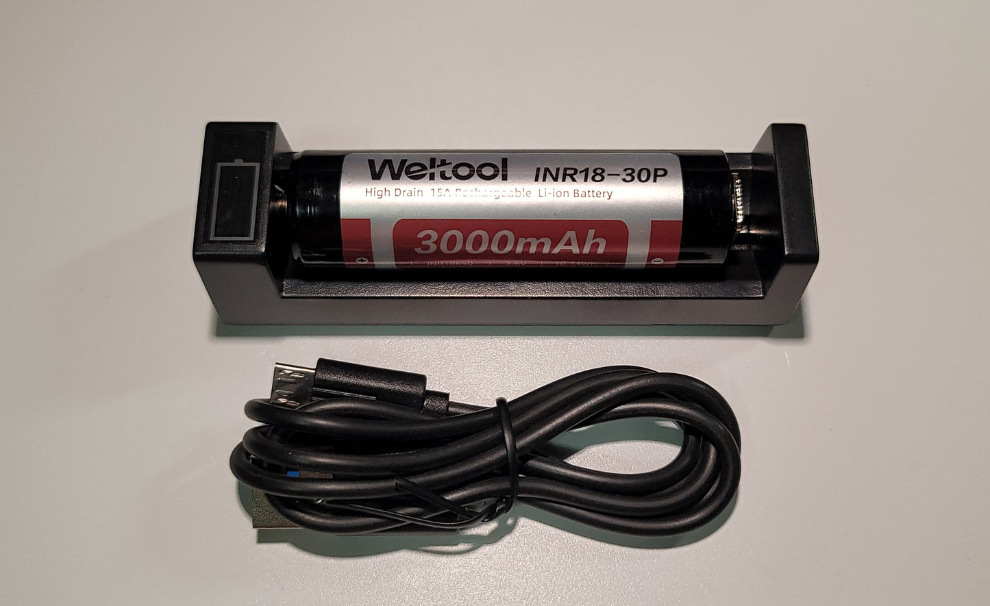Weltool W1 2-MODE LEP 18650 Flashlight with Spill