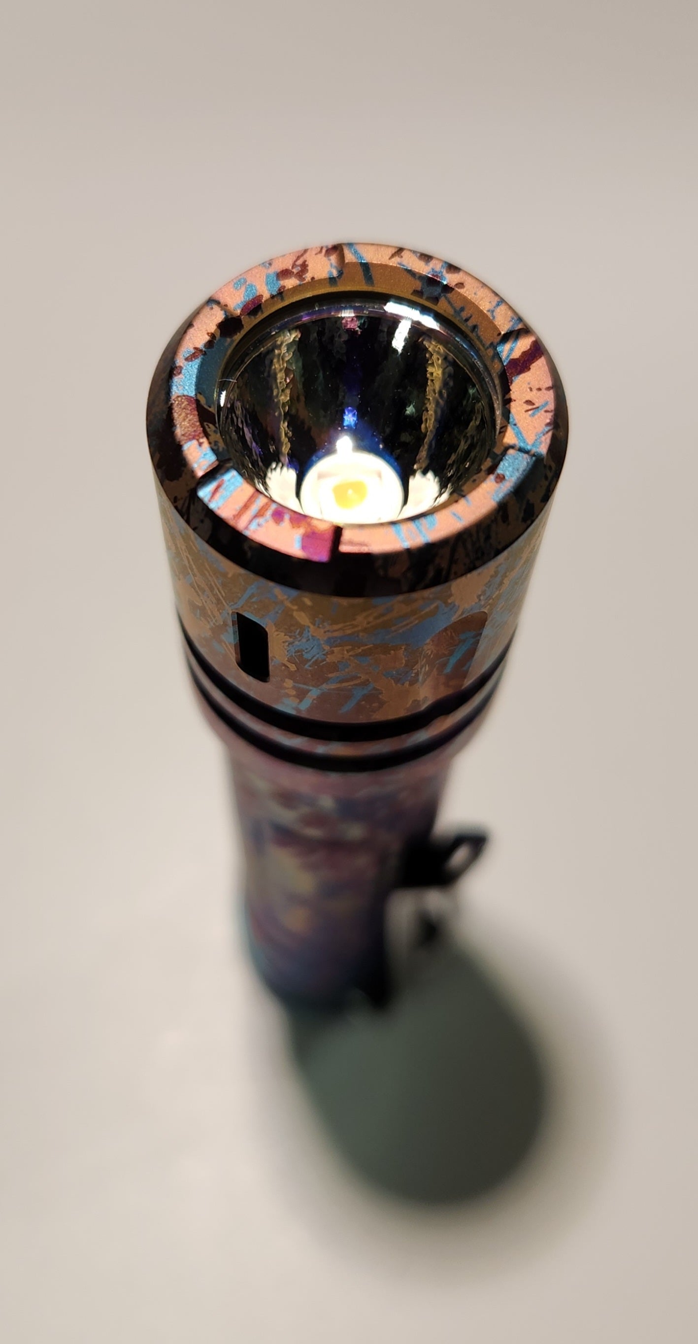 ReyLight Lan Titanium Blu-Pur Splash Custom LED Flashlight