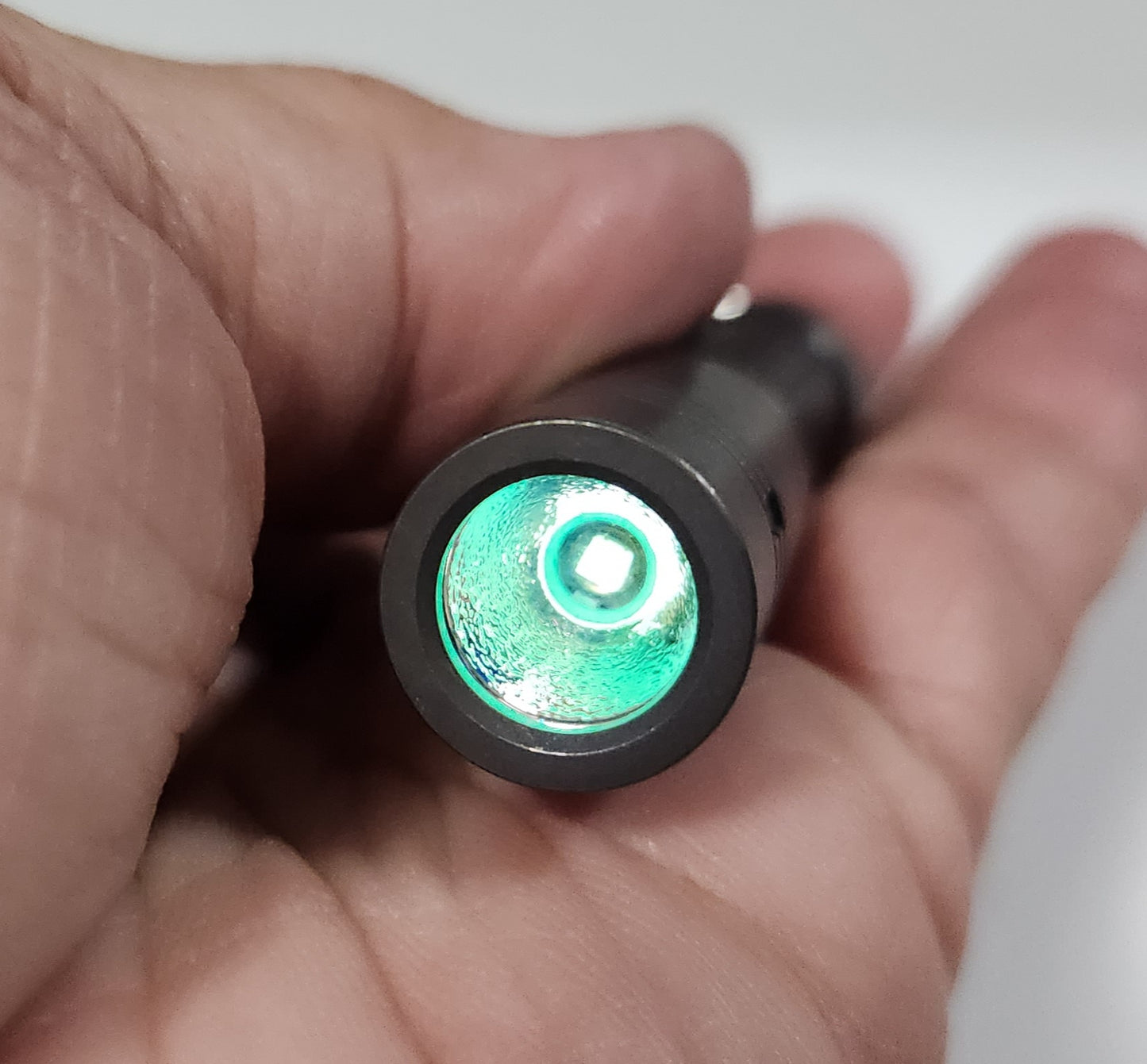 ReyLight Pineapple Mini Titanium Nichia AAA/10440 LED Flashlight *** FREE 10440 BATTERY BUT HAS TO SHIP FEDEX ***