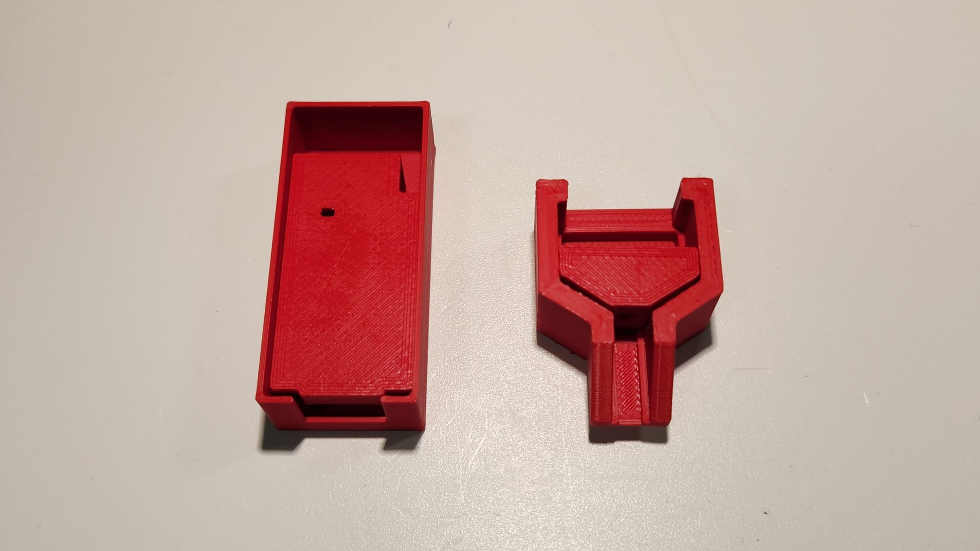 Emisar Noctigon Re-flashing Kit 3D Printed Case/Holder RED
