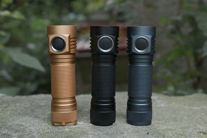 Emisar D4v2 Quad Cree XP-L HI 4300 Lumens High Power LED Flashlight