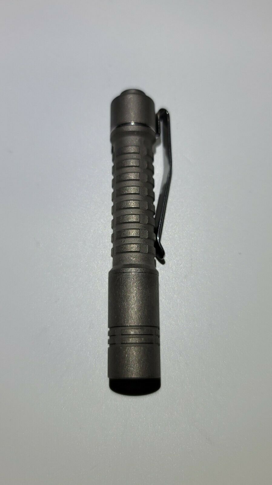 ReyLight Pineapple Mini Titanium Nichia AAA/10440 LED Flashlight *** FREE 10440 BATTERY BUT HAS TO SHIP FEDEX ***