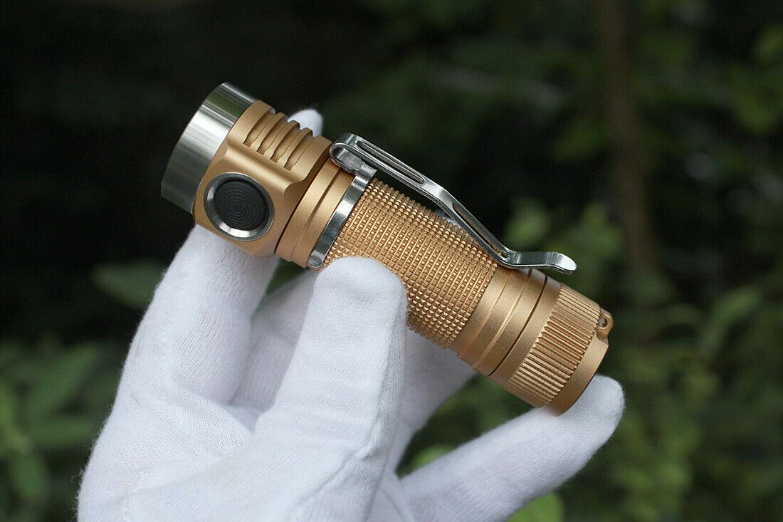 Emisar D4v2 Quad Cree XP-L HI 4300 Lumens High Power LED Flashlight