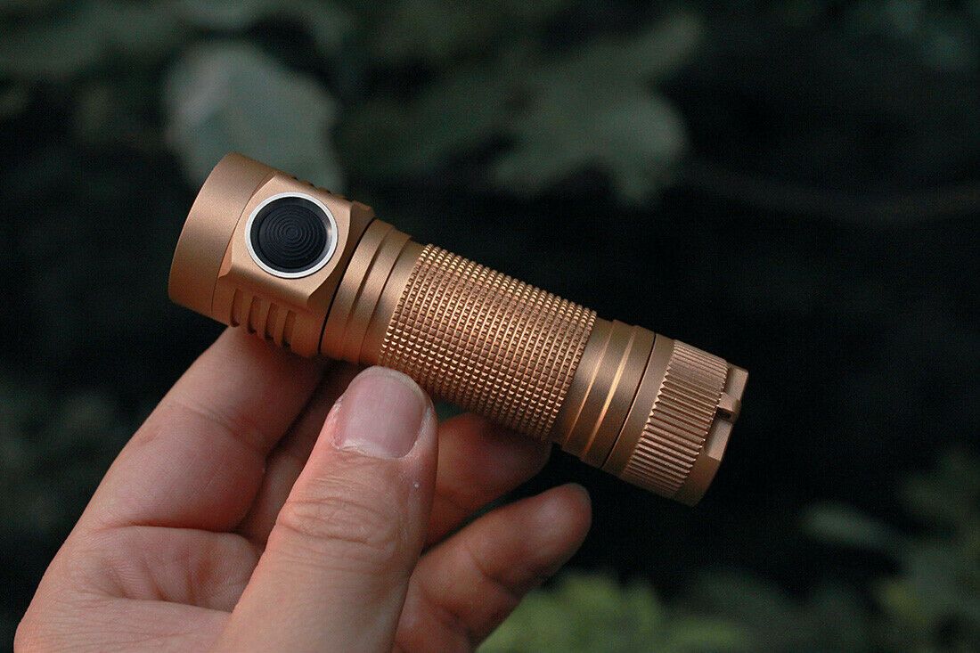 Emisar D4v2 Quad Cree XP-L HI 4300 Lumens High Power LED Flashlight