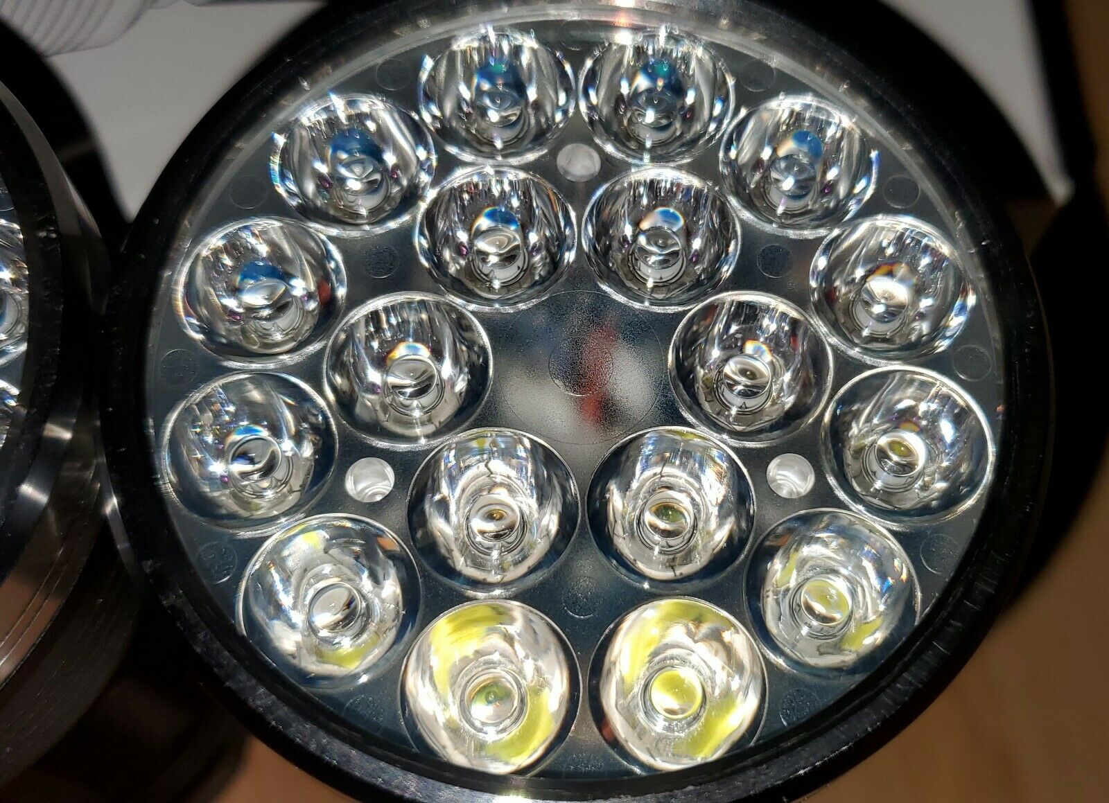 Mateminco Astrolux MF01 MT18S 15000lm 18*Luminus SST20 LED