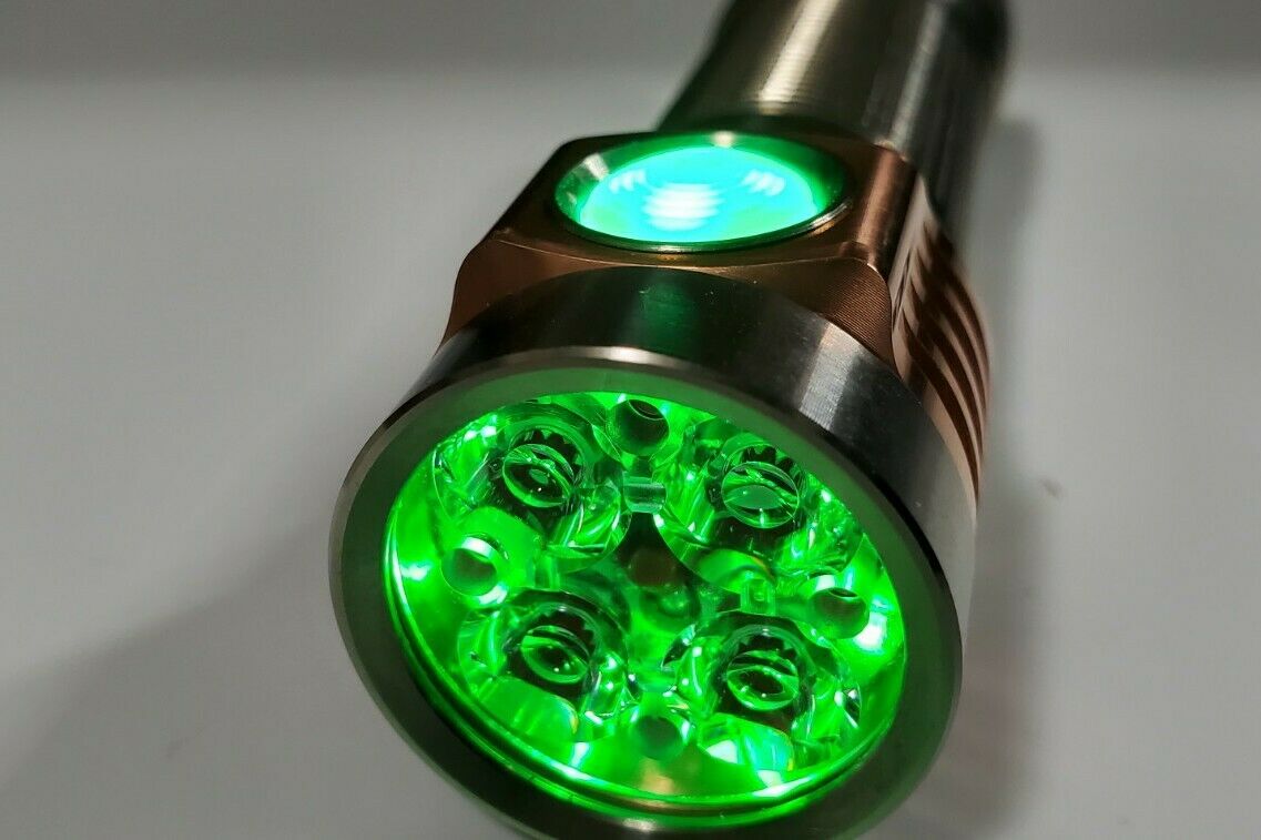 Emisar D4v2 Titanium Osram W2 Green High Power LED Flashlight