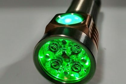 Emisar D4v2 Titanium Osram W2 Green High Power LED Flashlight