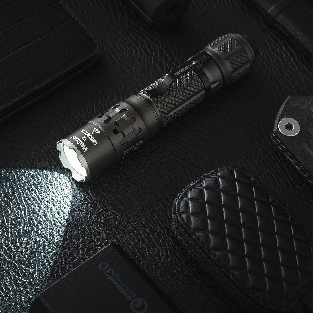 Weltool T2 Compact 18650 LED Flashlight