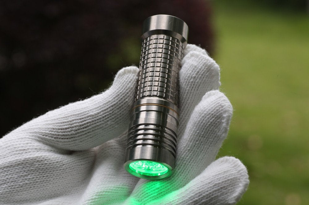 Maeerxu XT3 V2 Titanium 18350 3000LM EDC LED Flashlight