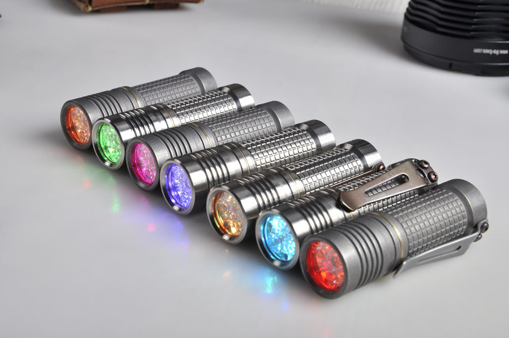 Maeerxu XT3 V2 Titanium 18350 3000LM EDC LED Flashlight